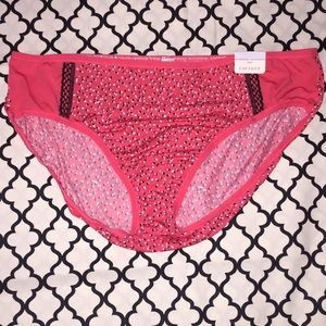 Cacique size 14/16 Pantys